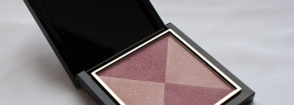 Румяна-шиммер Avon  серии  "24 карата золота"