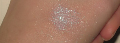 Снежное сияние с рассыпчатыми тенями Seventeen Sparkling Highlights #9 Teal Reflections