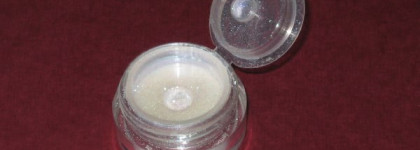 Снежное сияние с рассыпчатыми тенями Seventeen Sparkling Highlights #9 Teal Reflections