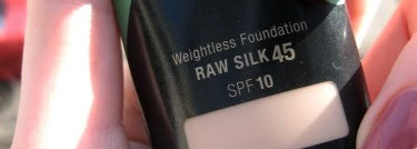 Max Factor Xperience Weightless Foundation #45 Raw Silk