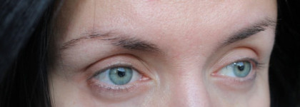 Он начал набирать популярность. Just Make Up BrowGel №418