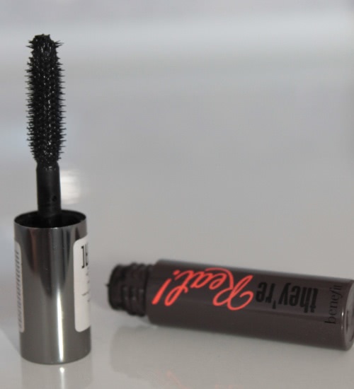 Мы не подружились. Тушь для ресниц Benefit they're real