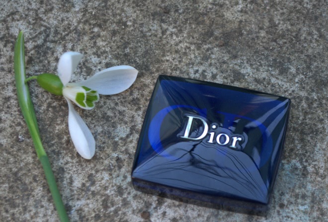 Разный (зеленый) макияж глаз с однушками Dior