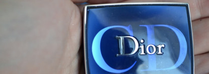 Разный (зеленый) макияж глаз с однушками Dior