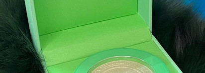 Магическая штучка! Хайлайтер Jeffree Star Extreme Frost Stripper Magic