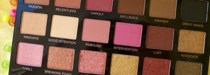 Палетка Revolution PRO Regeneration Revelation Palette + варианты макияжа