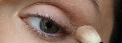 Гроздья рябины. Макияж красками зимы