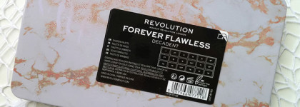 Палетка теней Makeup Revolution Forever Flawless Decadent