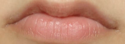 Питательный блеск для губ "Утренняя роса" от Faberlic