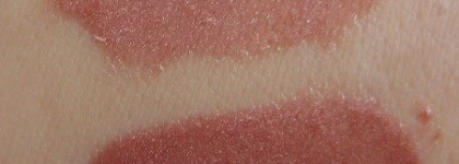 Clarins Colour Quench Lip Balm в оттенке 08 "sweet fig"