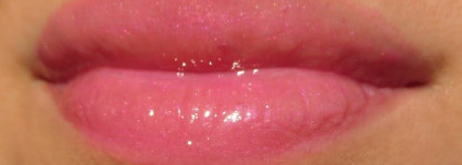 Два сочных красавца - блески для губ Guerlain KissKiss Gloss №860 "Pink Florida" и Dior Addict Ultra-Gloss Glow №664 "Pink bikini"