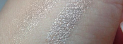 Тени для век Chanel Stylo Eyeshadow №07 Moon River