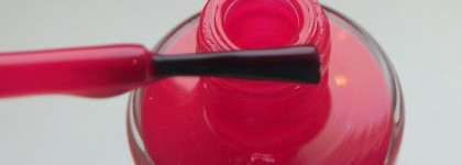 Клубничный красавчик - Jessica Custom Nail Colour 670 "Seductress"