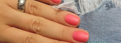 Нежный неон China Glaze Pink Plumeria