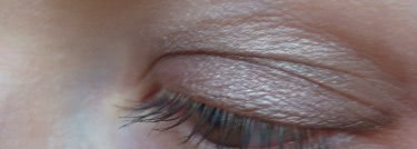 Идеальное сочетание лака и теней, обзор крема с тоном