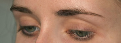 Тушь-гель для бровей от Essence. Lash & brow gel mascara