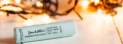 Oriflame Антибактериальный корректирующий карандаш с маслом чайного дерева / Corrective stick Love Nature purifying oily skin tea tree