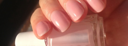 Essie 100 Hi Maintenance