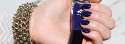 Sally Hansen Insta-dri Plummet