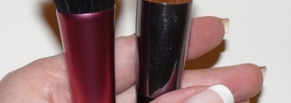 Shiseido Perfect Foundation Brush VS Real Techniques Stippling Brush