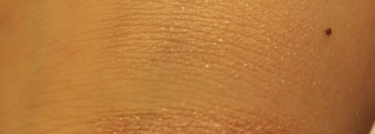 Бежевое  трио  в  моей  косметичке