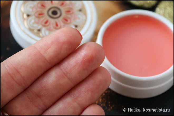 Уход за губами от Missha: Бальзам для губ Styling Lip Balm No.1 Kiss и бальзам-тинт для губ The Style Glow Tint Lip Balm