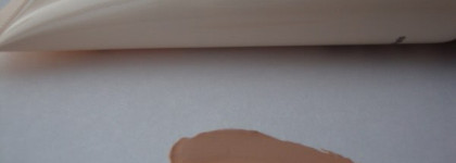 Helena Rubinstein: Color Clone Hydra-24h # 22 и Lash Queen Sexy Blacks # 01