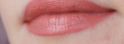 Лак для губ Shiseido Laquer Rouge RD 203