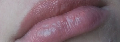 Милашка зайка Pretite Bunny Gloss Bar №5 Juicy Peach от Tony Moly