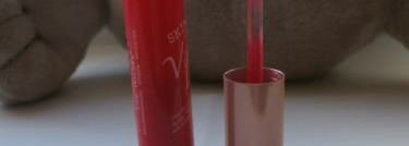 Блеск для губ от SkinFood, Vita Tok Lip Gloss оттенок  RD01