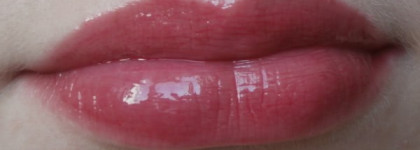 Блеск для губ от SkinFood, Vita Tok Lip Gloss оттенок  RD01