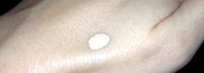 Невидимая крем-пудра Invisible Fluid Makeup (оттенок 2Wn1) от Estée Lauder