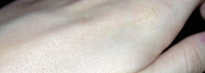 Невидимая крем-пудра Invisible Fluid Makeup (оттенок 2Wn1) от Estée Lauder