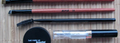 BrowGel от Just Make Up в оттенке 417 - не только губы любят помаду