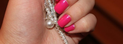 Sally Hansen  Salon Manicure # 530 Back To the Fuchsia