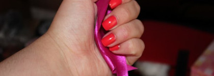 Лаки для ногтей Rimmel (430)  и China Glaze (671)