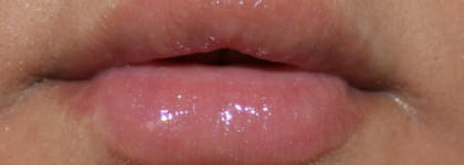 Shiseido Luminizing Lip Gloss VI107