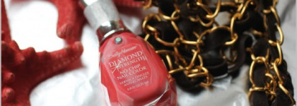 Sally Hansen Diamond Strength No Chip Nail Color # 340 (Somethung New)