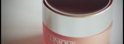 SOS - Save Our Skin! Moisture Surge Intense Skin Fortifying Hydrator от Clinique