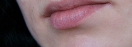 помада Chanel Rouge Coco Shine #437 Empreinte (summer 2012)