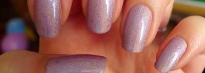 Моё второе знакомство с голографиками. Удачное