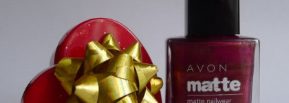 Такой разный красный от Avon