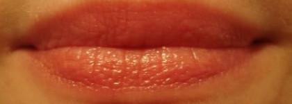 Две помады - Clarins Joli Rouge Brilliant №02 и Rimmel Lasting Finish 070