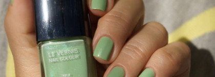 Chanel Le Vernis Nail Colour 767 Fraicheur