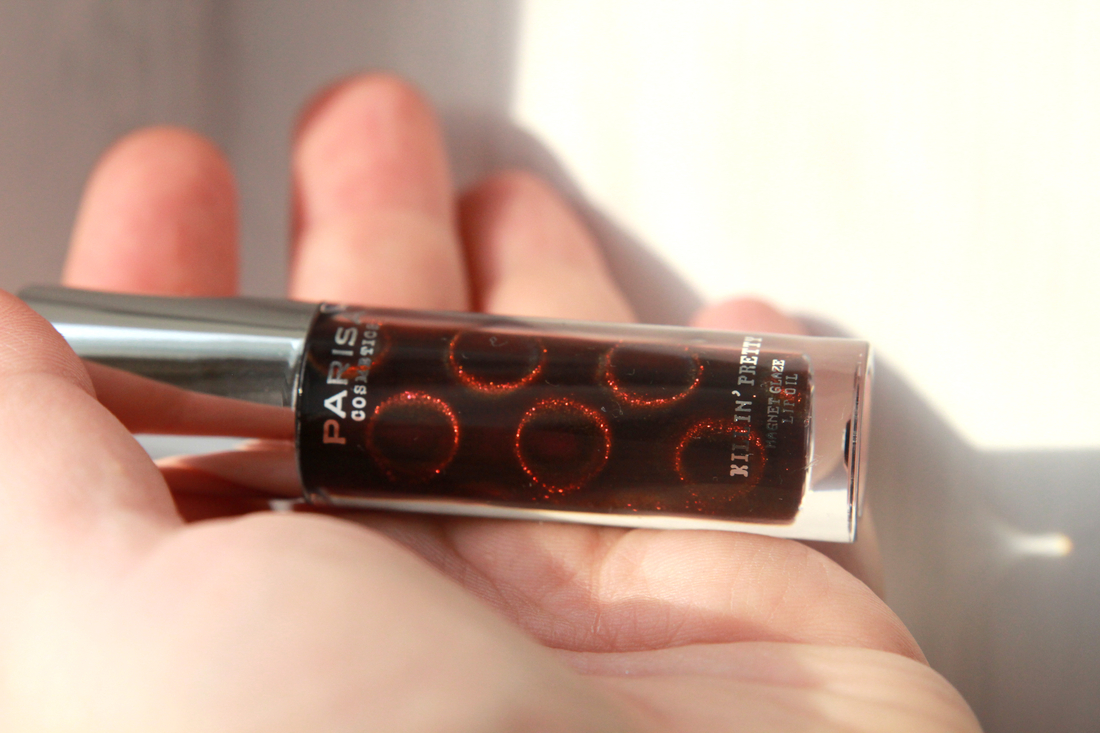 На солнышке очень красиво играет.