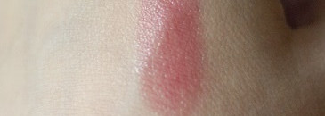 Помада Essence sheer & shine lipstick 08 be happy