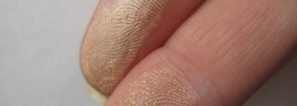 Искрящийся праздник с МАС Semi Precious Crystal Pink Mineralize Skinfinish