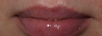 Два любимца от Lancome. Juicy Tubes P.u.r.e. Ultra Shiny Lipgloss в оттенке "Just Tofu" #115 и Juicy Tubes P.u.r.e. Ultra Shiny Lipgloss в оттенке "A.Lavender" #110