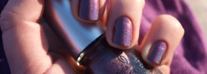 Осенний голографик China Glaze Holographic Nail Lacquer with Hardener, 1172 When Stars Collide 81160