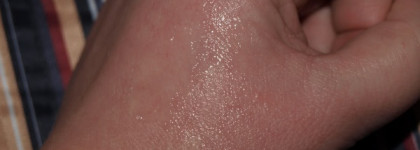 Мои помощники по уходу за кожей вокруг глаз. Кремы